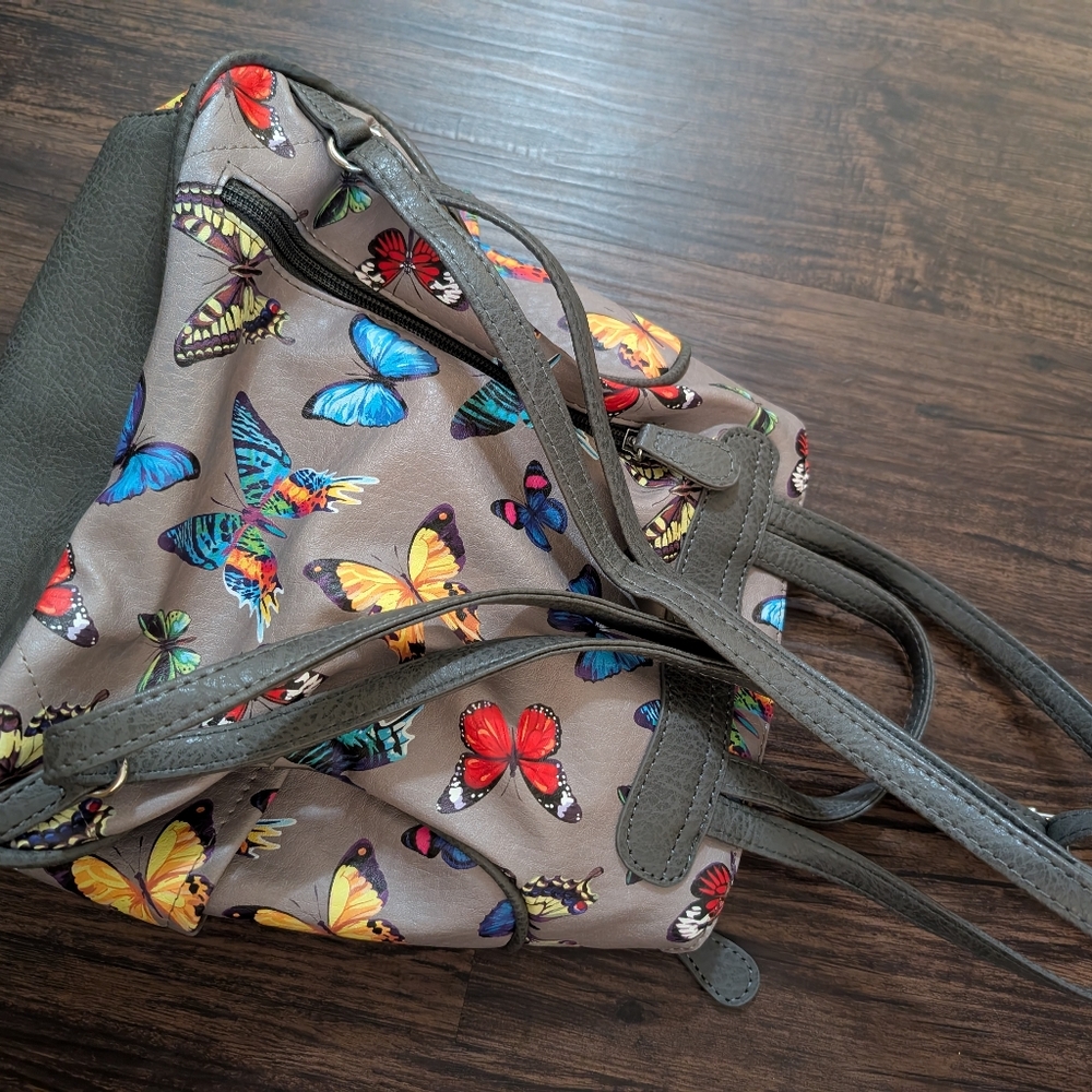 MultiSac Colorful Butterfly Backpack - Picture 2 of 4